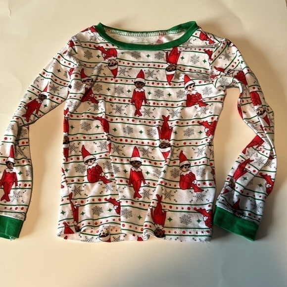 Elf on a Shelf set of two unisex kids pajamas size 6 - Picture 2 of 7